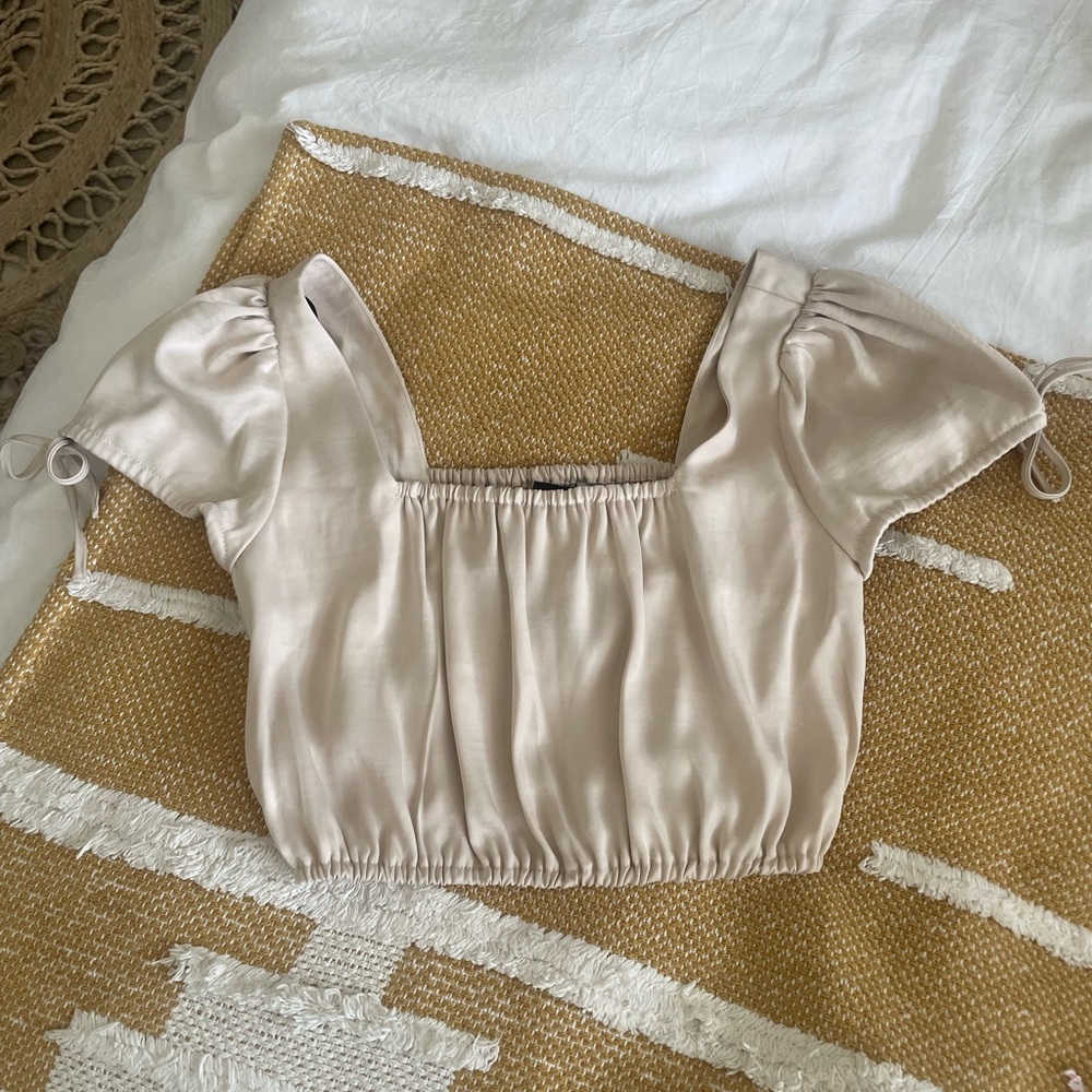 Silky crop top